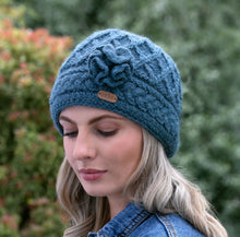 Load image into Gallery viewer, Aran Trellis Design Pullon Hat
